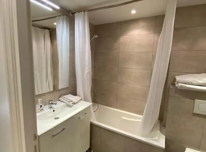 Situe Devant La شقة